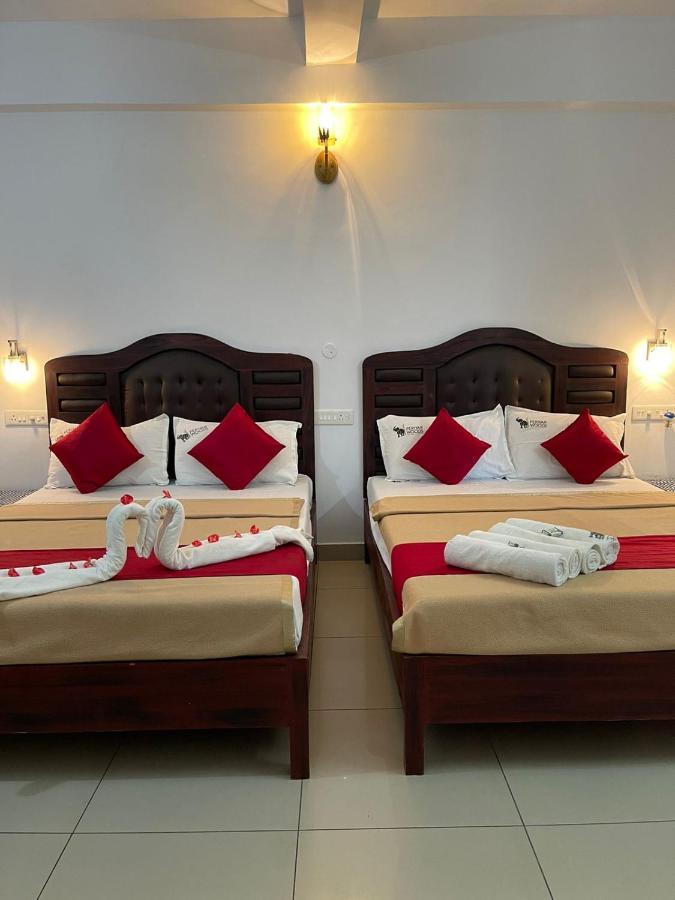 Periyar Woods Bed & Breakfast Thekkady Luaran gambar