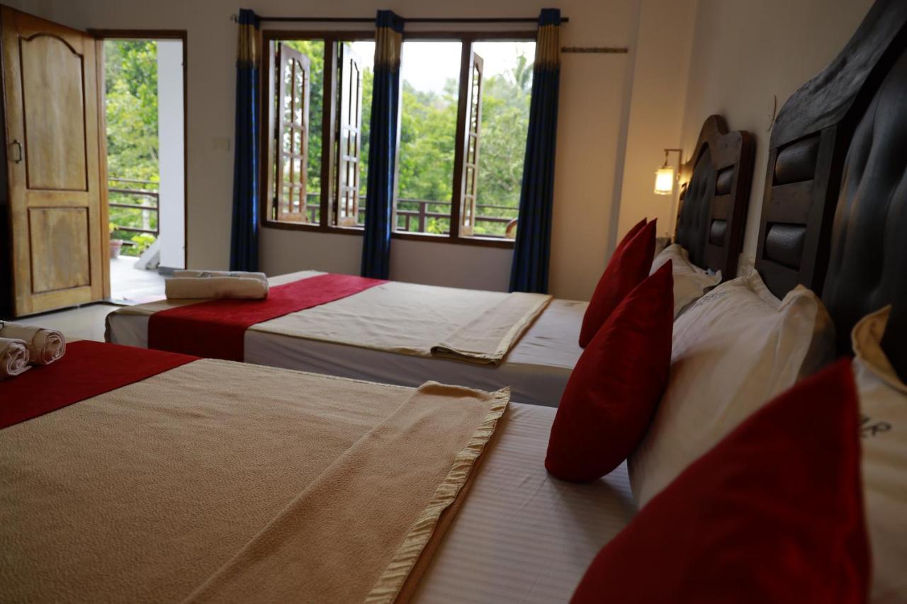 Periyar Woods Bed & Breakfast Thekkady Luaran gambar