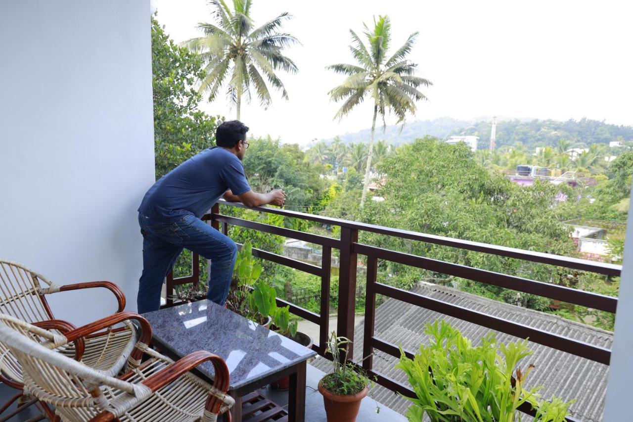 Periyar Woods Bed & Breakfast Thekkady Luaran gambar