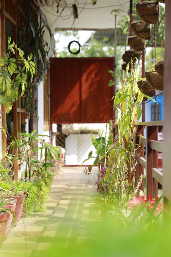 Periyar Woods Bed & Breakfast Thekkady Luaran gambar
