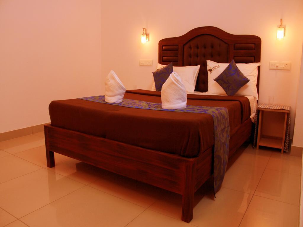 Periyar Woods Bed & Breakfast Thekkady Bilik gambar