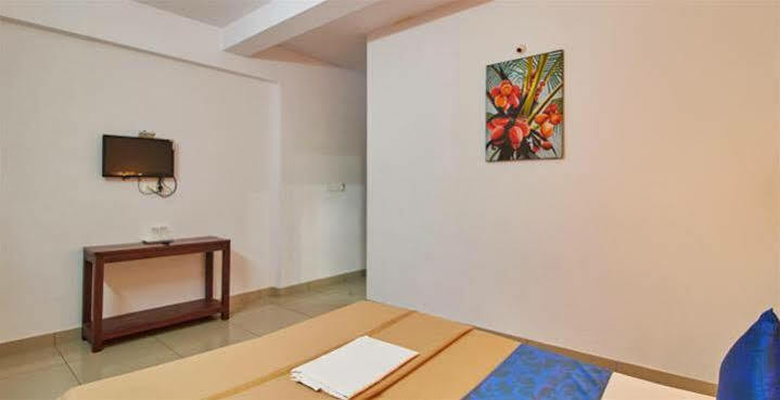 Periyar Woods Bed & Breakfast Thekkady Luaran gambar